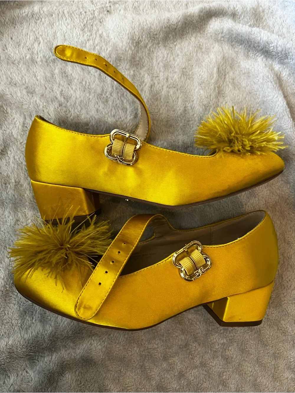 Kids Yellow Pom Mary Jane Heels